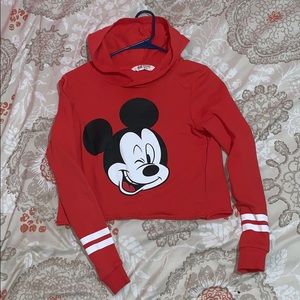 H&M Mickey Mouse crop top